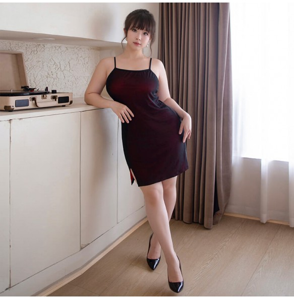 FEE ET MOI - Sexy Slit Spaghetti Strap Dress (Plus Size - Black Red)